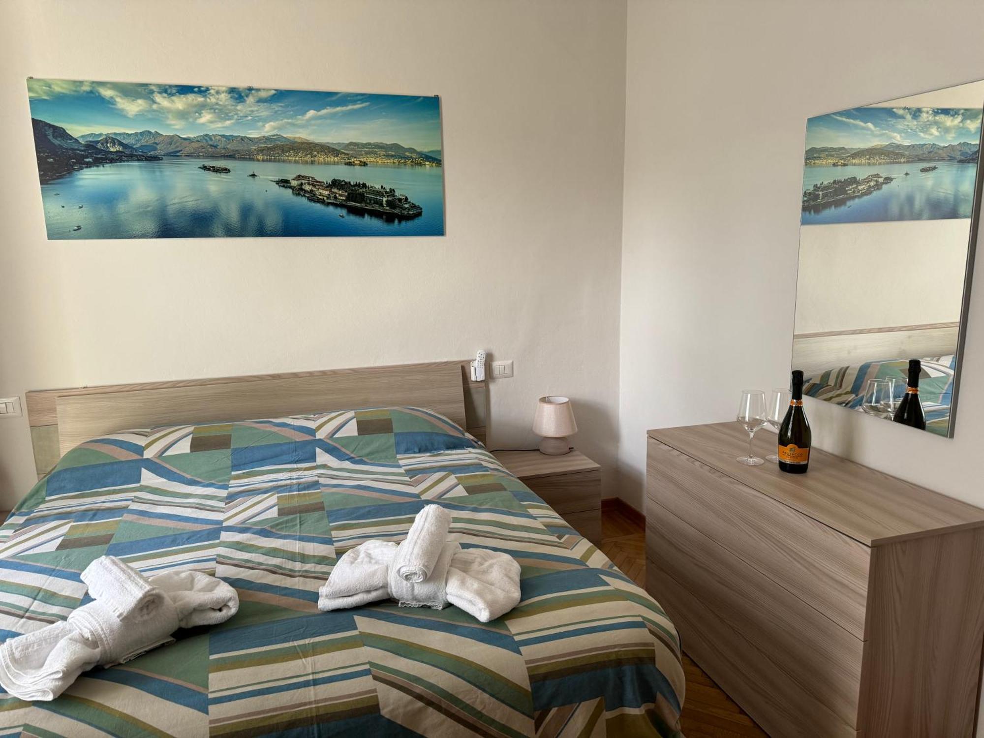 Appartamento Casa Via Roma Intra Esterno foto